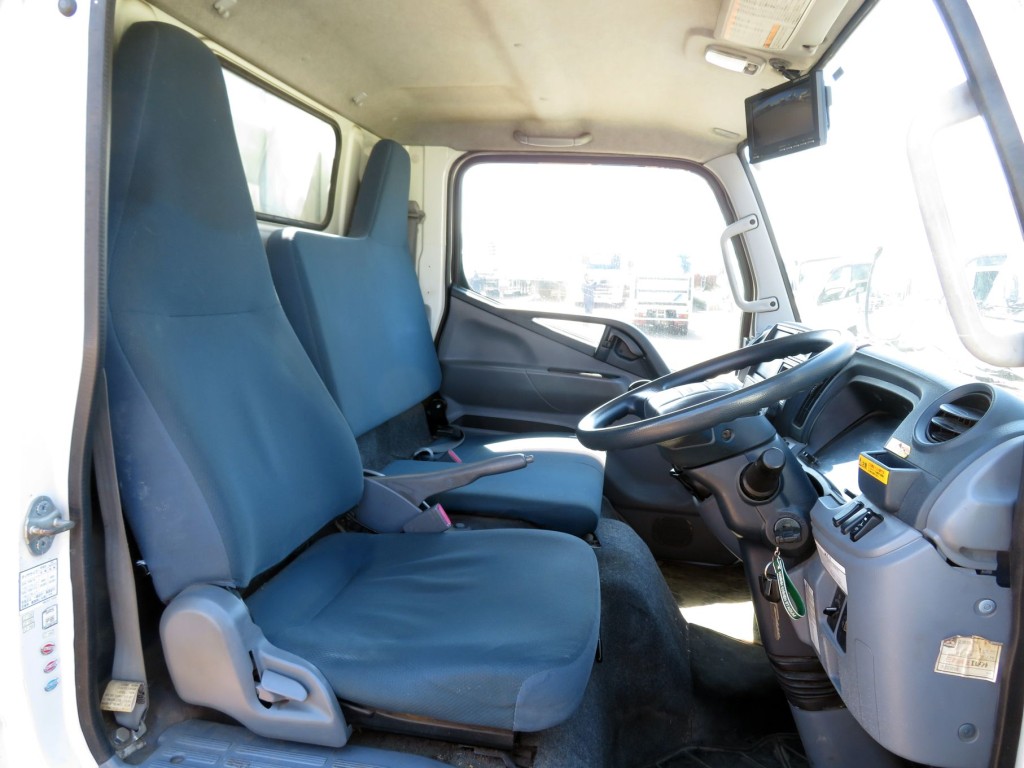 三菱 キャンター TKG-FBA50(2WD)の写真7