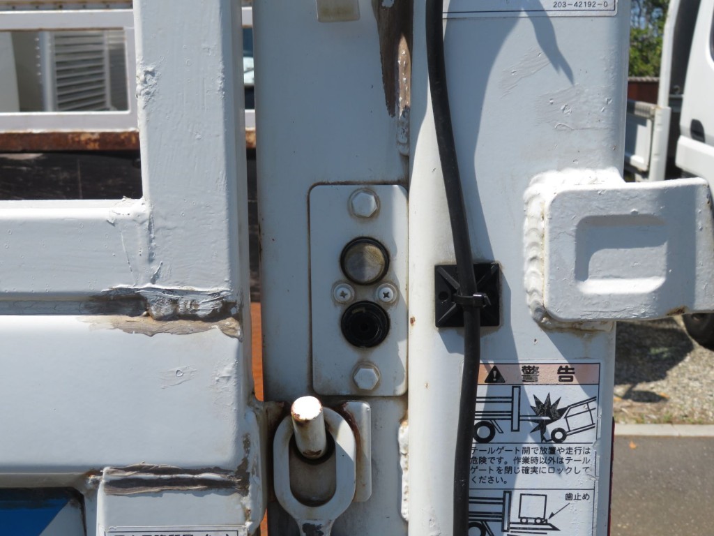 三菱 キャンター TKG-FBA50(2WD)の写真12