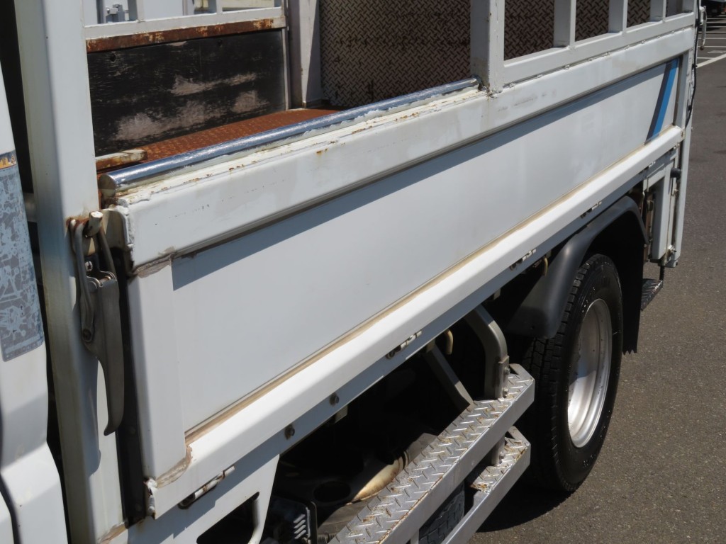 三菱 キャンター TKG-FBA50(2WD)の写真17