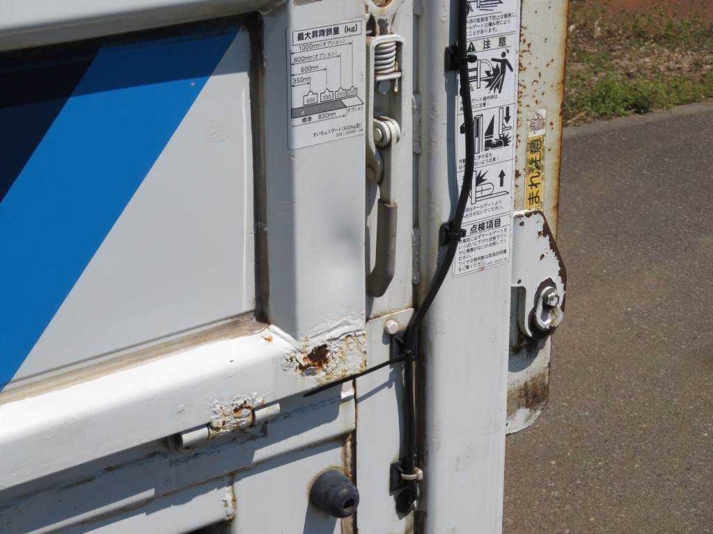 三菱 キャンター TKG-FBA50(2WD)の写真20