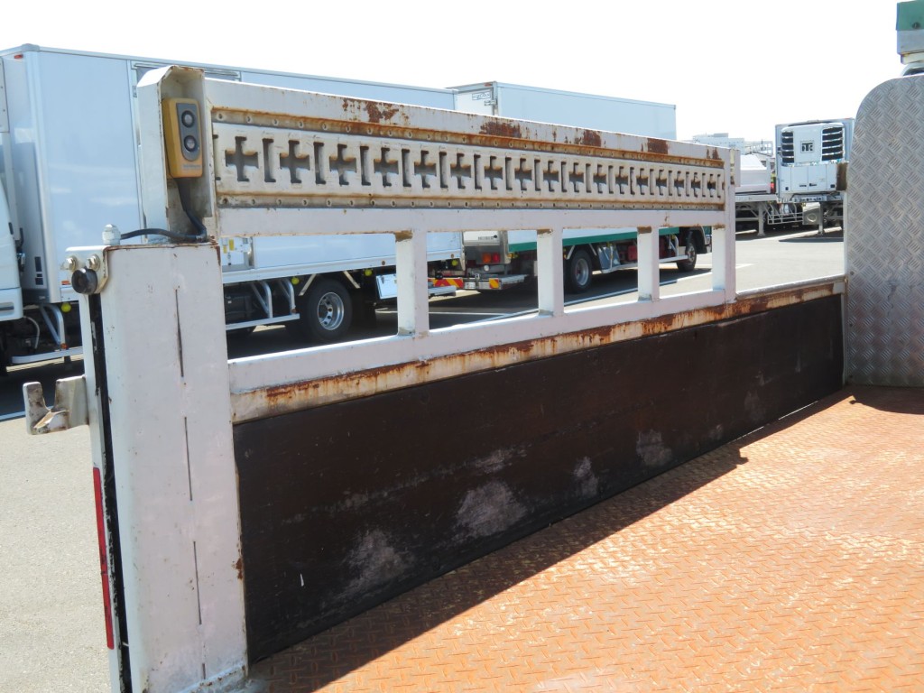 三菱 キャンター TKG-FBA50(2WD)の写真46