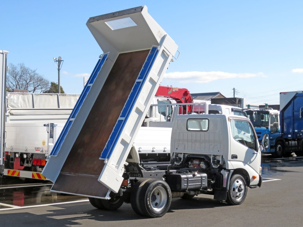 日野 デュトロ TKG-XZC630T(2WD)の写真4