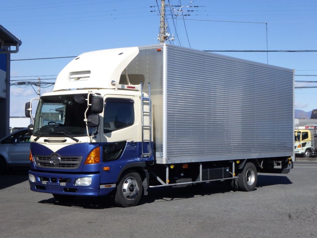 日野 レンジャー TKG-FD7JLAG(2WD)の写真1