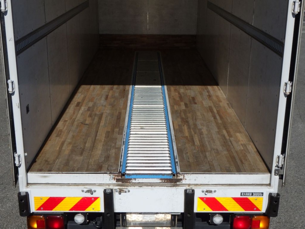 床の状態です。（センターローラー付です）|日野 レンジャー TKG-FD7JLAG(2WD)の写真10