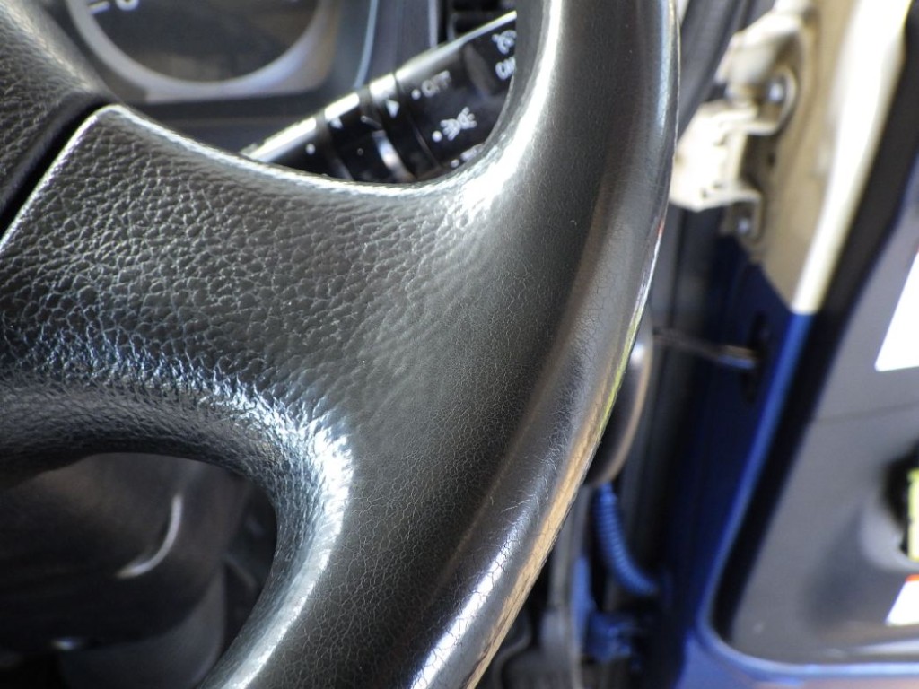 ハンドルにスレがあります。|日野 レンジャー TKG-FD7JLAG(2WD)の写真43