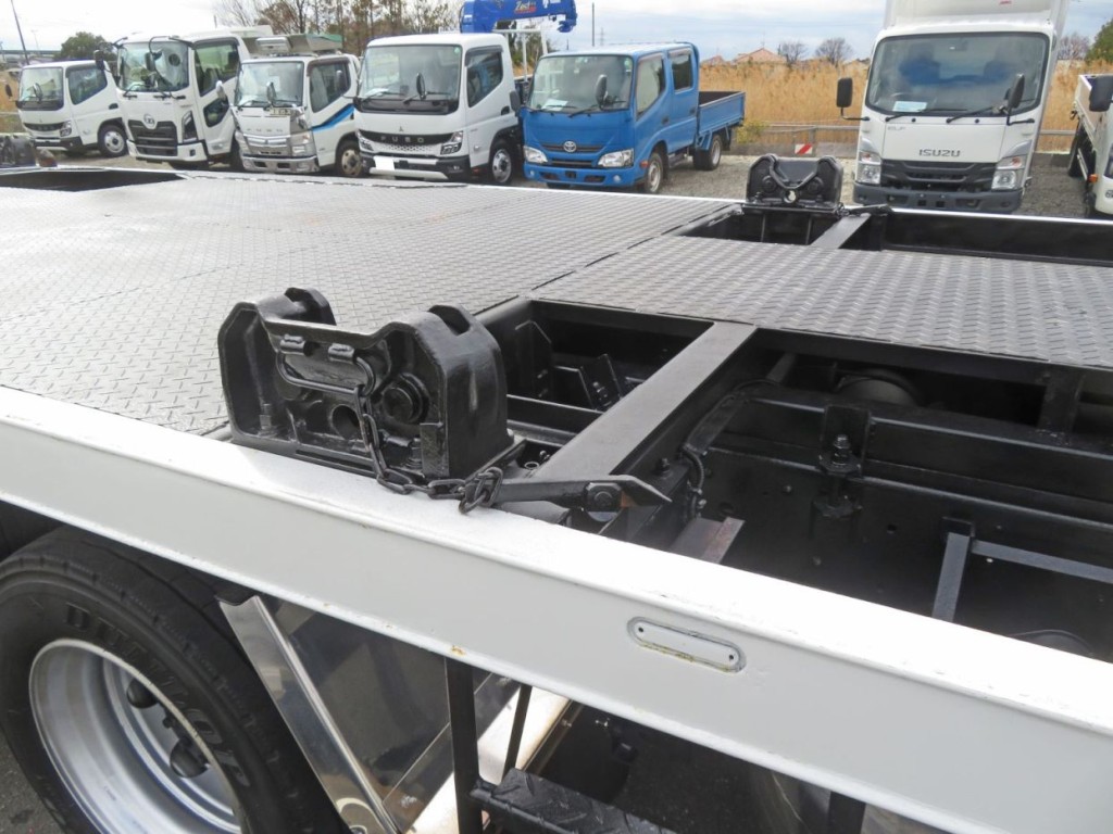 UDトラックス クオン QPG-CG5ZEの写真17