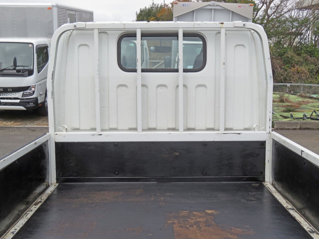 三菱 キャンター 2RG-FBA20(2WD)の写真9