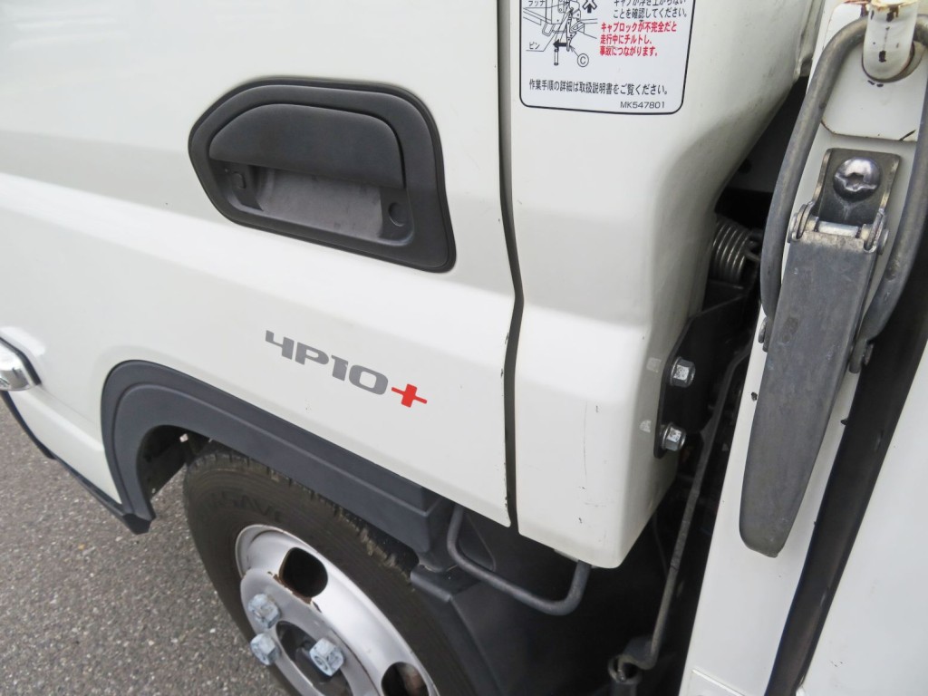 三菱 キャンター 2RG-FBA20(2WD)の写真34