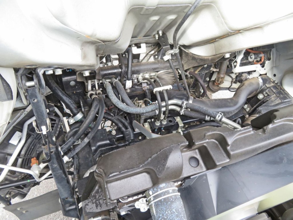 三菱 キャンター 2RG-FBA20(2WD)の写真38