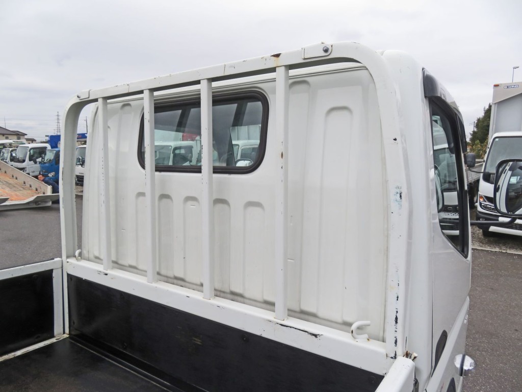 三菱 キャンター 2RG-FBA20(2WD)の写真44