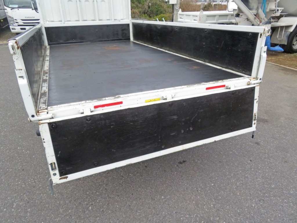 三菱 キャンター 2RG-FBA20(2WD)の写真48