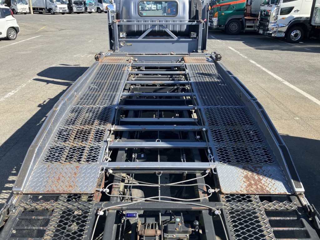 いすゞ エルフ SKG-NPR85YN(2WD)の写真7