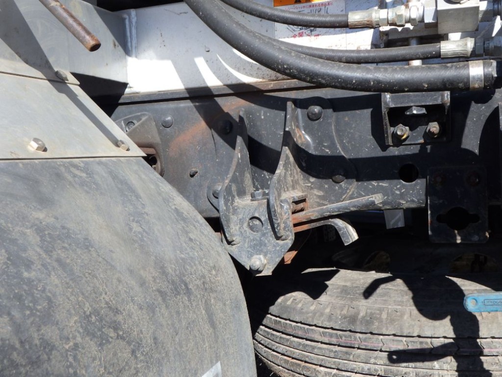 日野 レンジャー 2KG-FD2ABA(2WD)の写真5