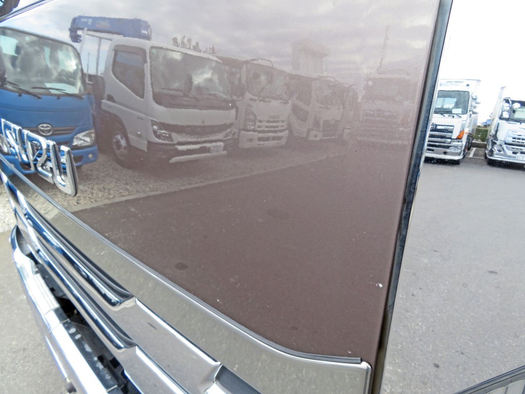 いすゞ フォワード 2RG-FRR90T2(2WD)の写真22