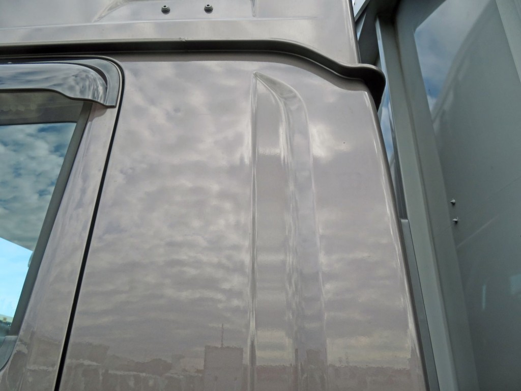 いすゞ フォワード 2RG-FRR90T2(2WD)の写真35