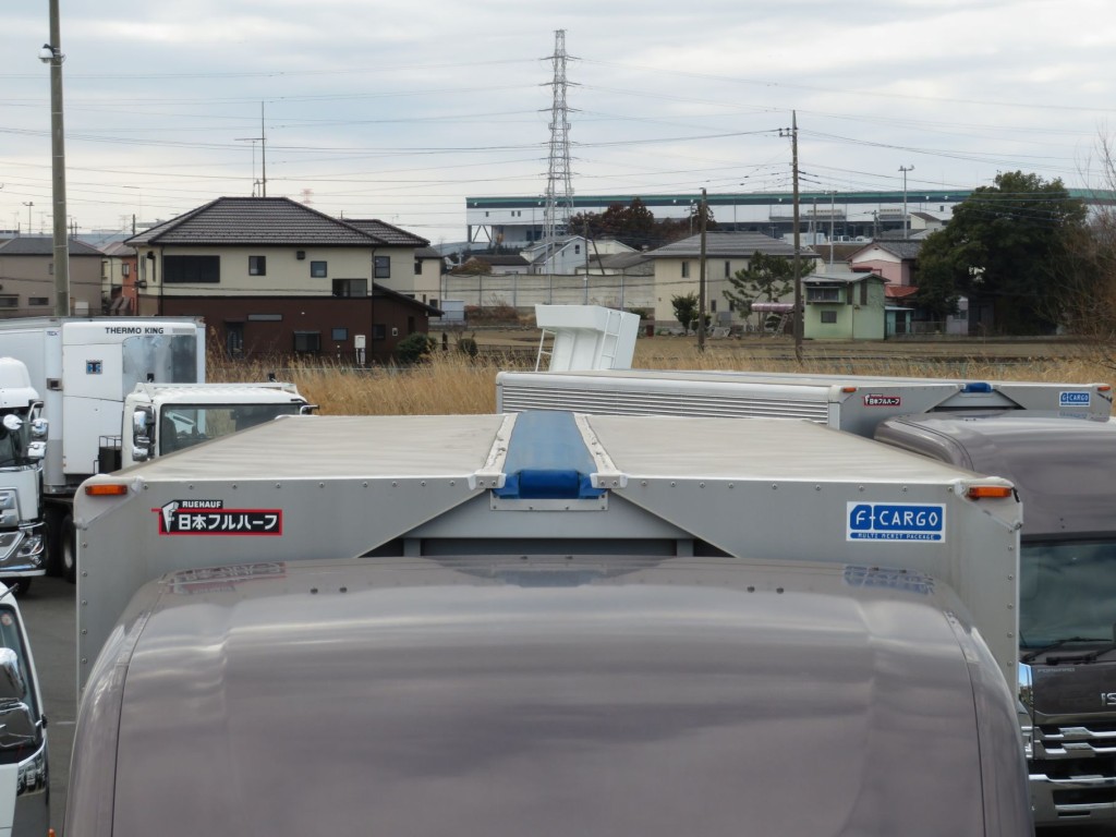 いすゞ フォワード 2RG-FRR90T2(2WD)の写真25