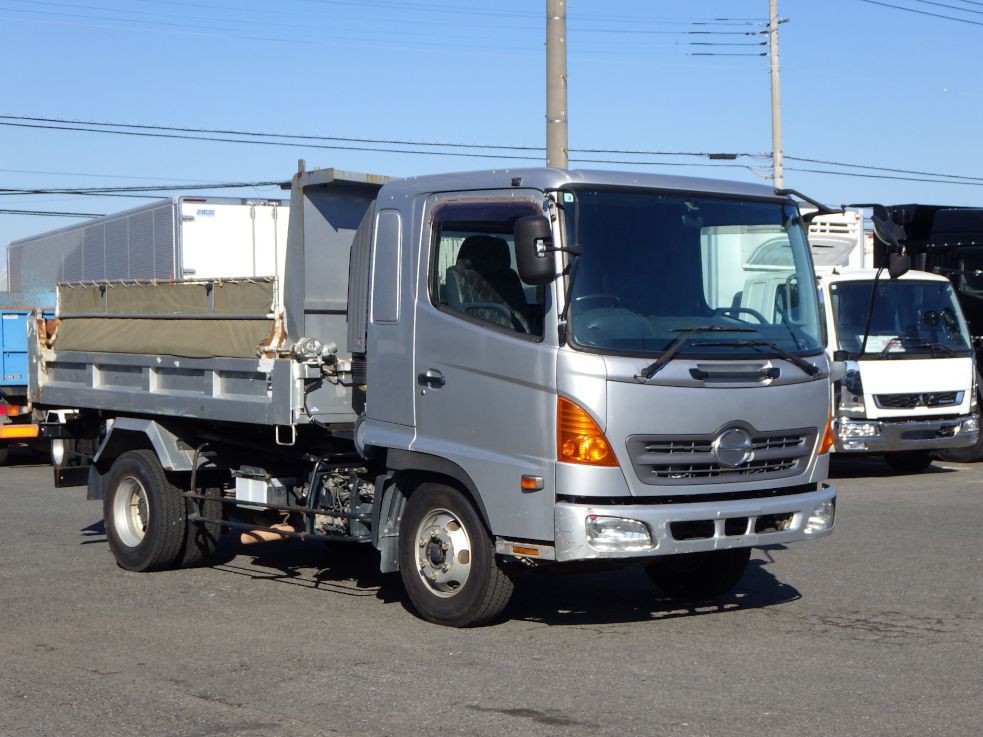 日野 レンジャー BDG-FD7JDWA(2WD)の写真2