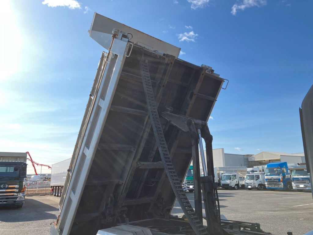 日野 レンジャー BDG-FD7JDWA(2WD)の写真10