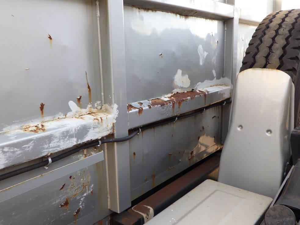 日野 レンジャー BDG-FD7JDWA(2WD)の写真33