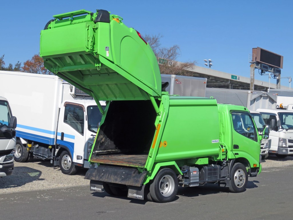 日野 デュトロ 2RG-XZU605X(2WD)の写真4