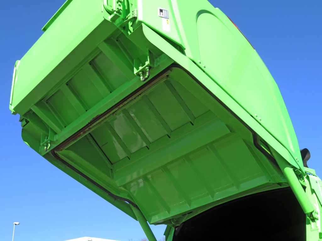 日野 デュトロ 2RG-XZU605X(2WD)の写真8