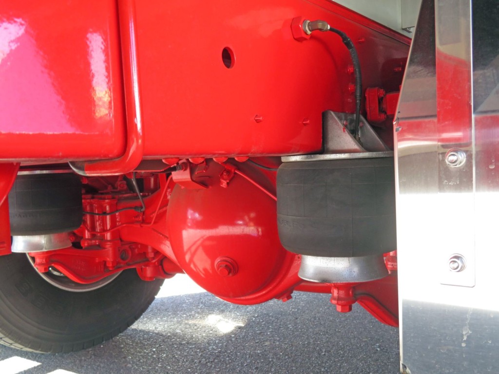 エアサスです。|日野 レンジャー 2KG-FD2ABG(2WD)の写真5