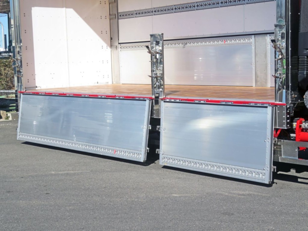 日野 レンジャー 2KG-FD2ABG(2WD)の写真22