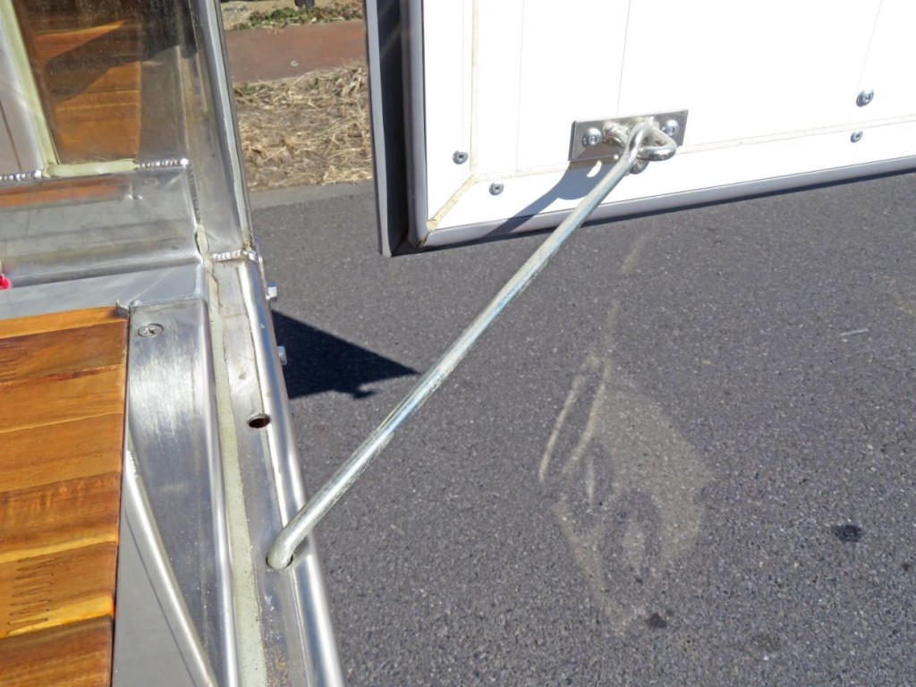 ストッパーの位置は2カ所調整が出来ます。|日野 レンジャー 2KG-FD2ABG(2WD)の写真37