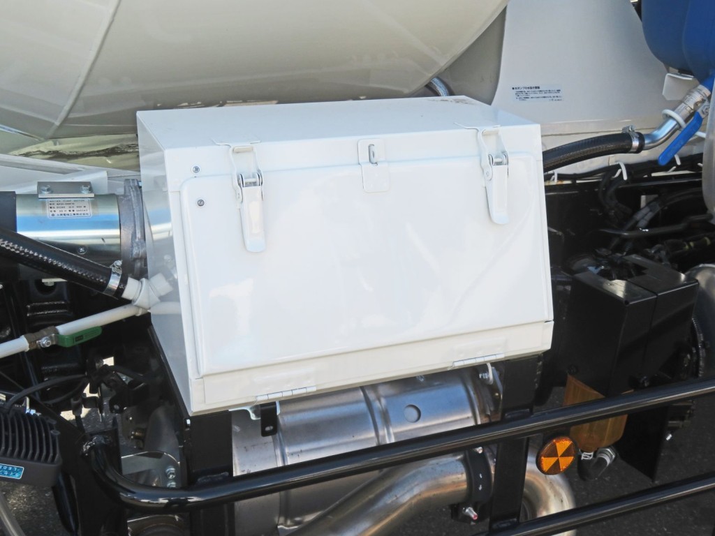 工具箱付きです。|日野 レンジャー 2KG-FJ2ACAの写真23