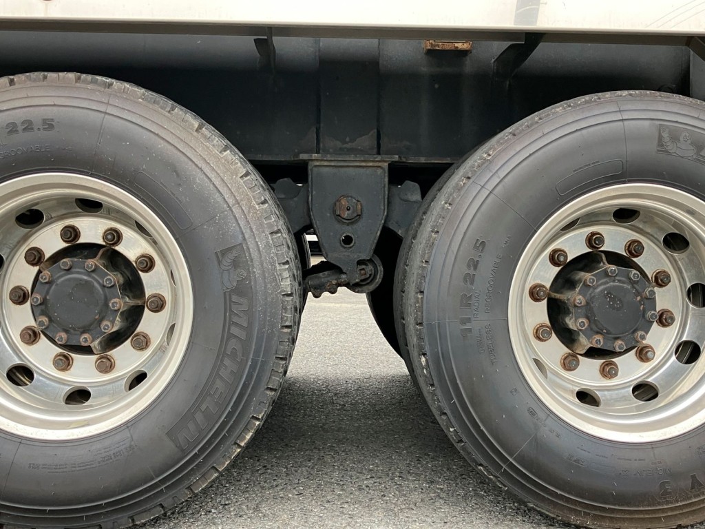 タイヤ間の状態です。|コダイラ KFL32改の写真6