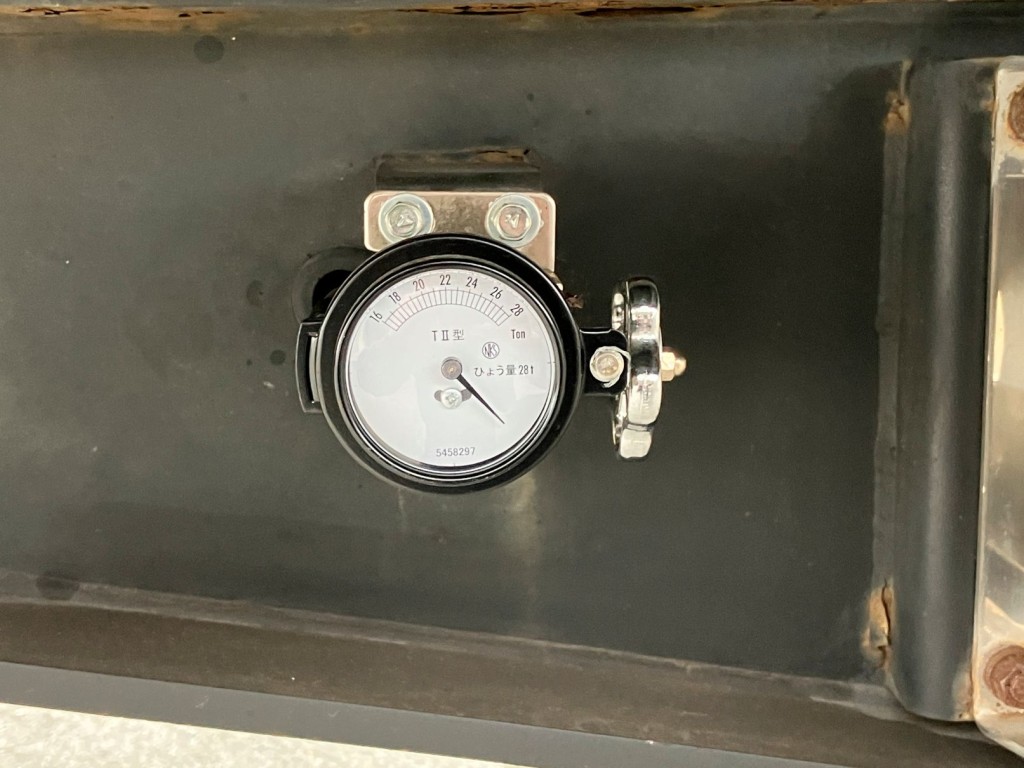自重計です。|コダイラ KFL32改の写真29
