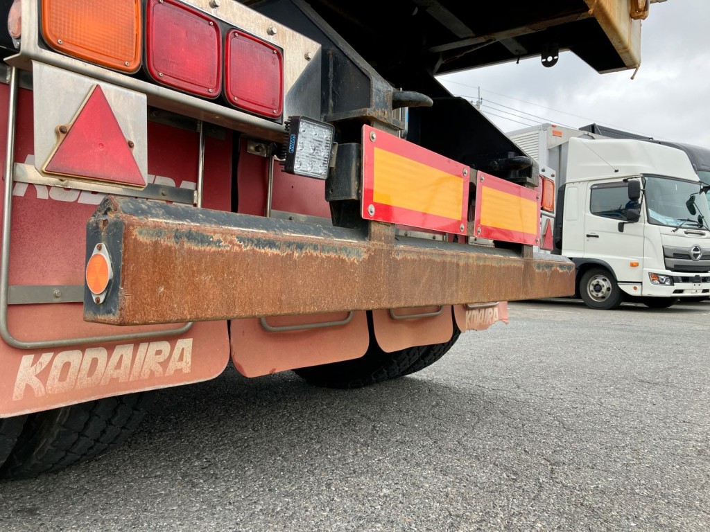 リヤバンパーにサビがあります。|コダイラ KFL32改の写真49