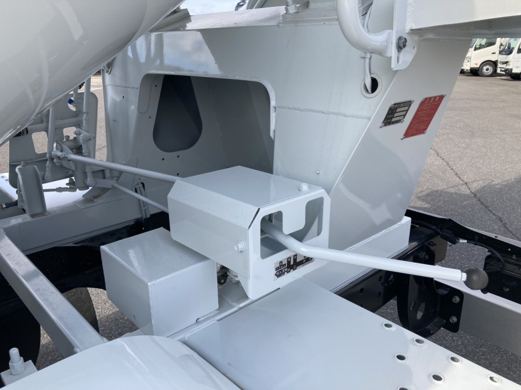 三菱 ファイター 2KG-FK72F(2WD)の写真28