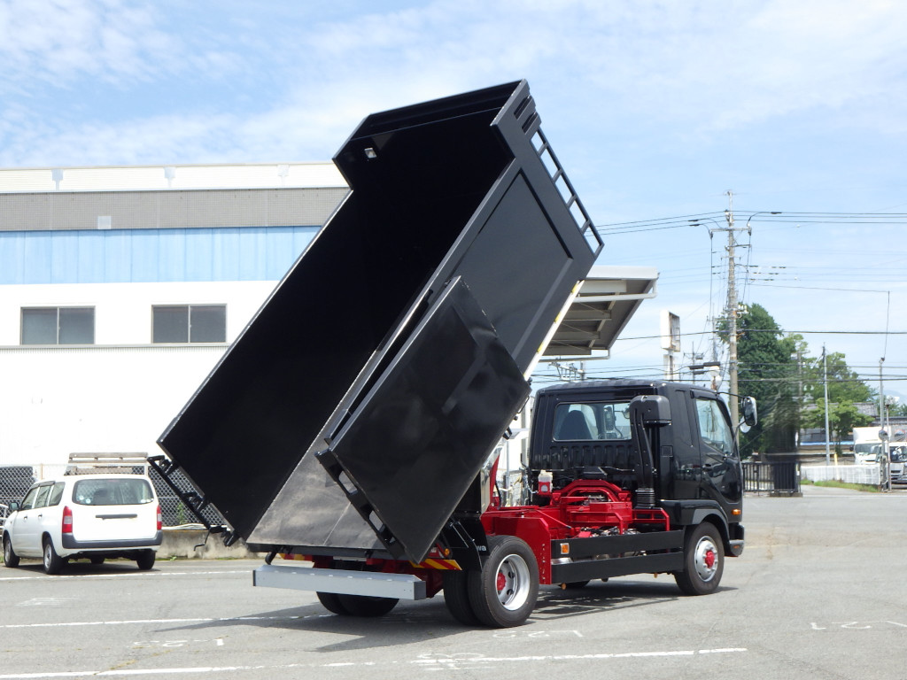 三菱 ファイター 2KG-FK62FZの写真4