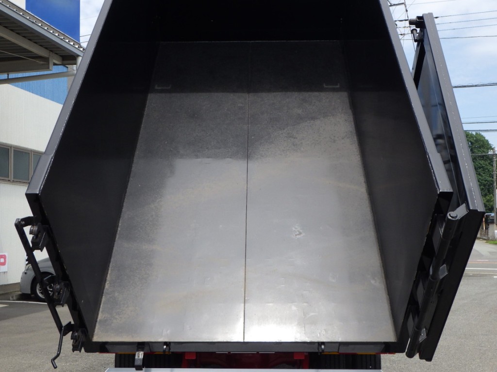 三菱 ファイター 2KG-FK62FZの写真8