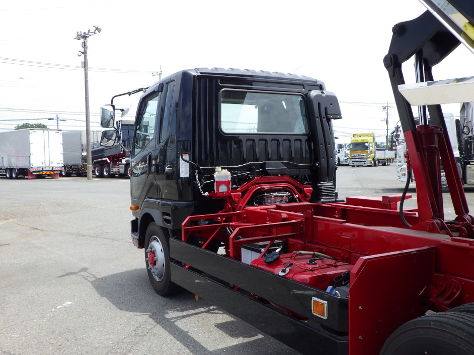 三菱 ファイター 2KG-FK62FZの写真32