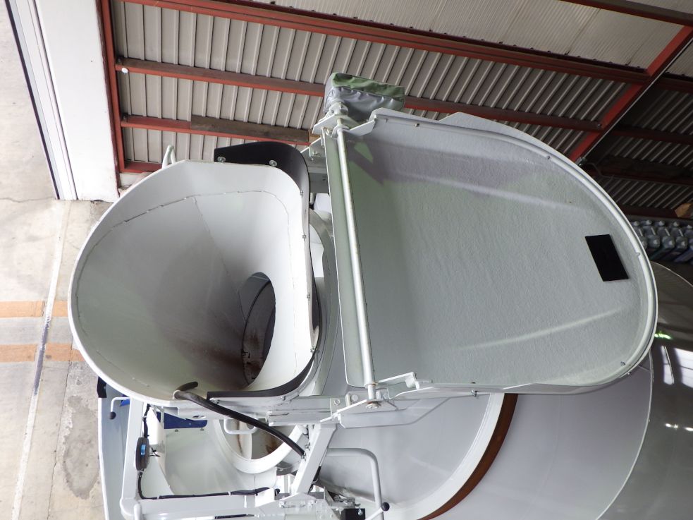 投入口の状態です。|いすゞ フォワード 2PG-FTR90U4の写真8