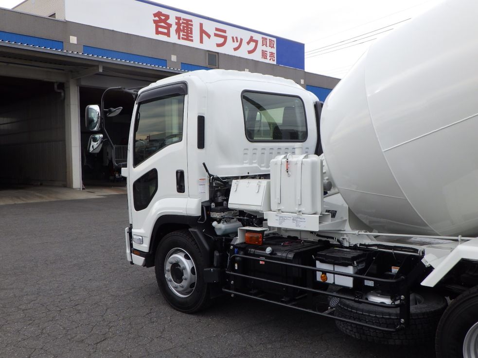 いすゞ フォワード 2PG-FTR90U4の写真33