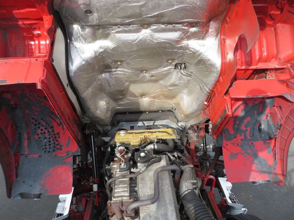 キャブ下面の状態です。|日野 プロフィア QDG-SS1EKDAの写真29