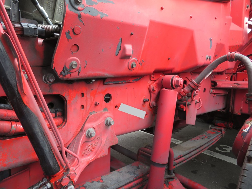 シャーシの状態です。|日野 プロフィア QDG-SS1EKDAの写真31