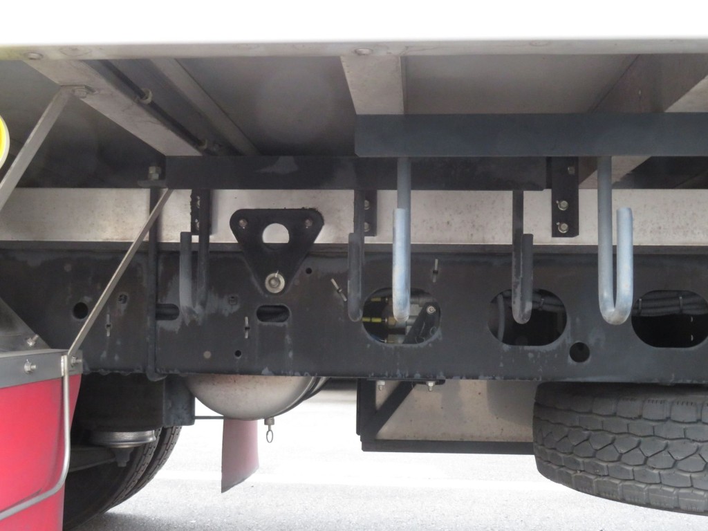 シャーシとネタの状態です。|いすゞ フォワード 2RG-FSR90T2の写真7