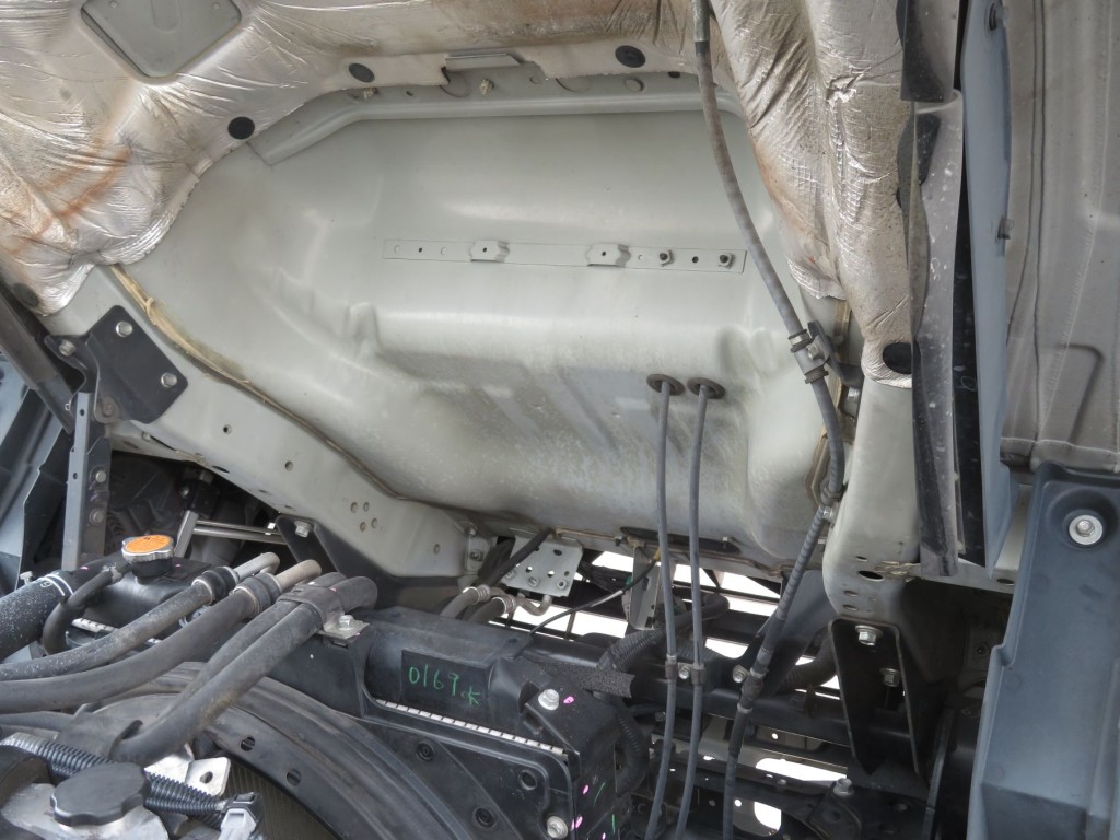 キャブ下面の状態です。|いすゞ フォワード 2RG-FSR90T2の写真41