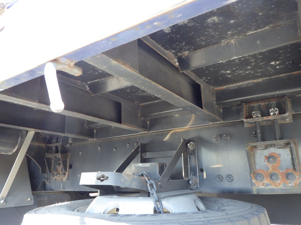 シャーシとネタの状態です。|三菱 スーパーグレート 2KG-FS74HZの写真7