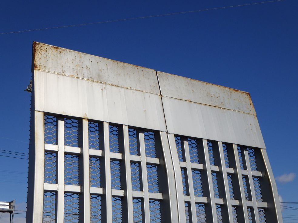 歩み板にキズ・サビがあります。|三菱 スーパーグレート 2KG-FS74HZの写真32