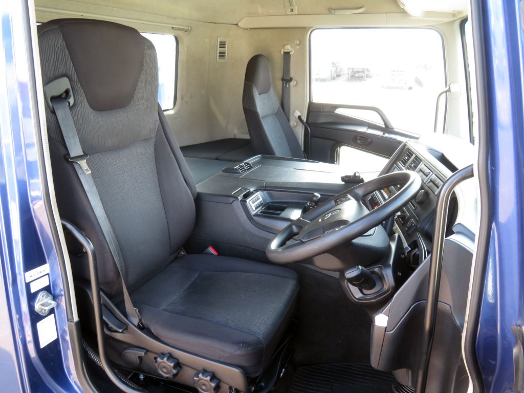 三菱 スーパーグレート 2PG-FS74HZの写真6