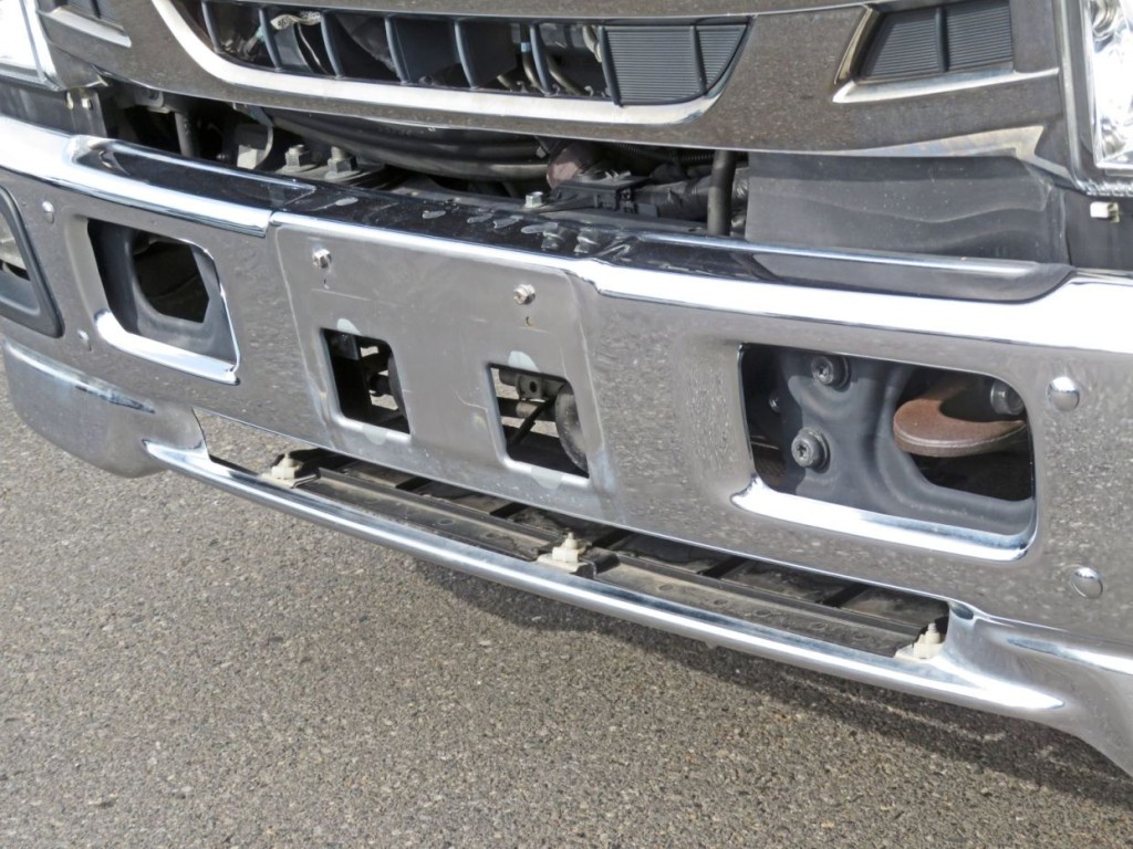 いすゞ エルフ 2RG-NKR88AD(2WD)の写真18