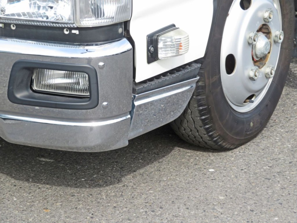 いすゞ エルフ 2RG-NKR88AD(2WD)の写真23