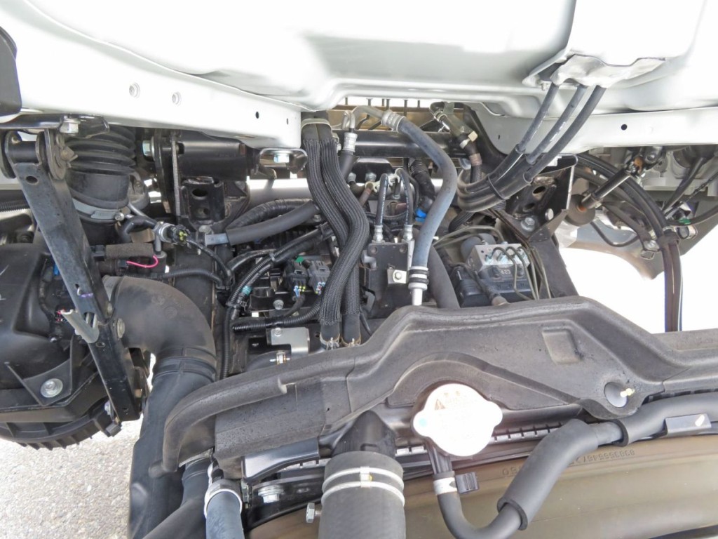 いすゞ エルフ 2RG-NKR88AD(2WD)の写真30