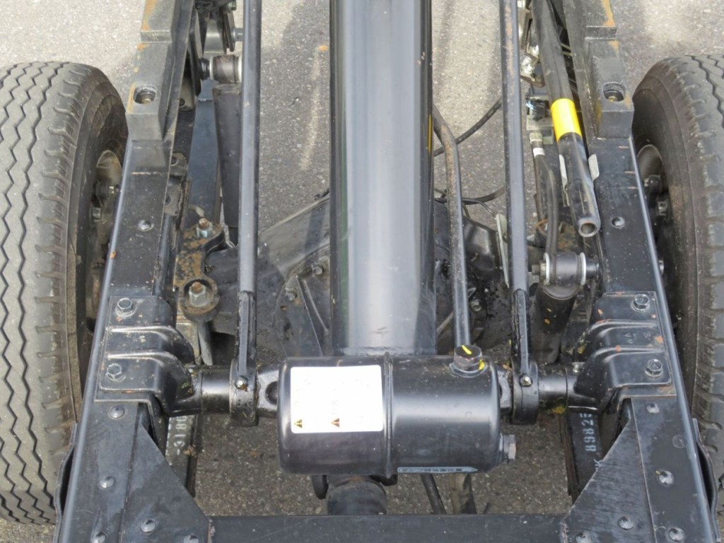 いすゞ エルフ 2RG-NKR88AD(2WD)の写真39