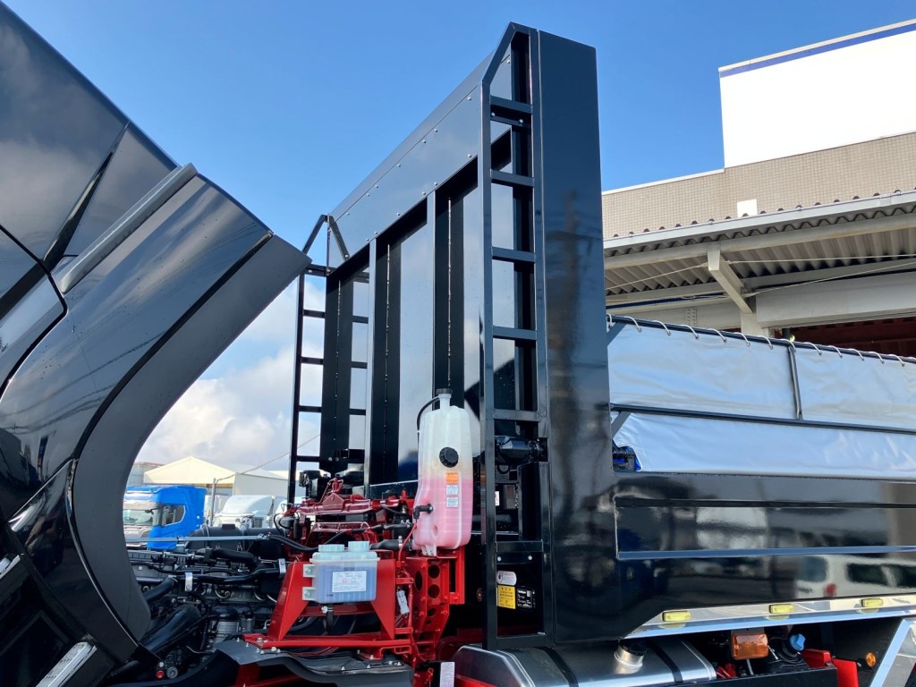 ボデー前面の状態です。|三菱 スーパーグレート 2PG-FV80VXの写真20